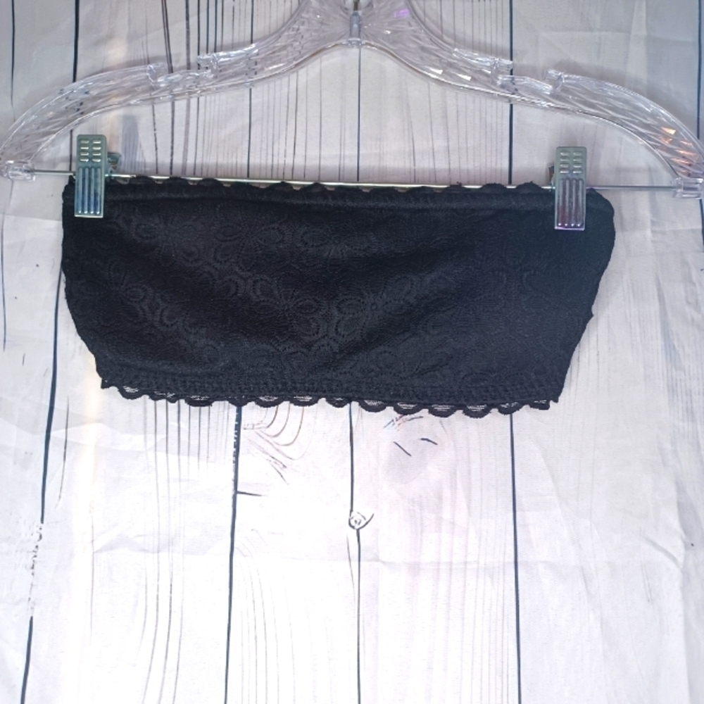 Girly Hicks By Hollister Strapless Black Lace boho Bandeau Top